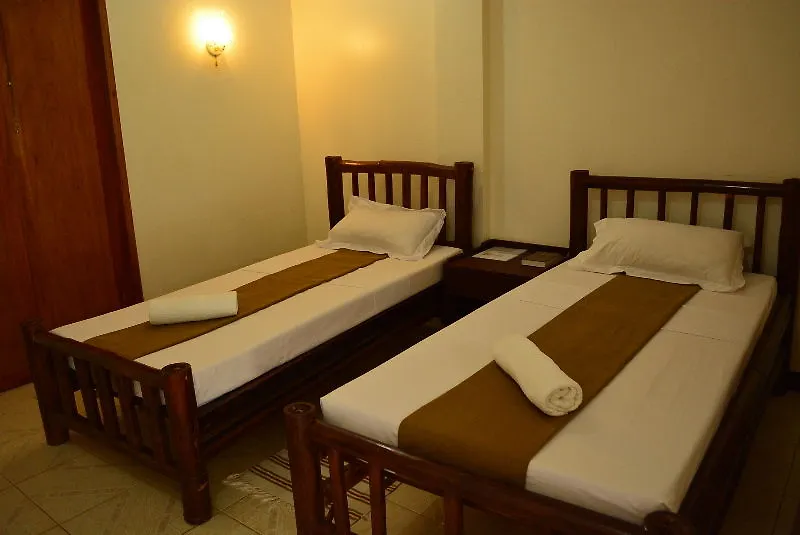 Chiisai Natsu Little Summer Resort Panglao 2*,  Philippinen