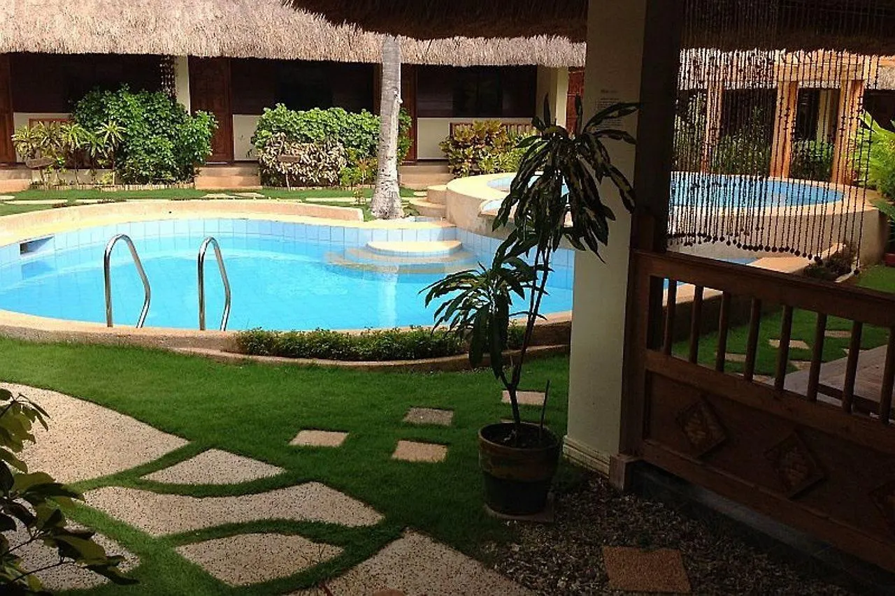 Chiisai Natsu Little Summer Resort Panglao 2*,
